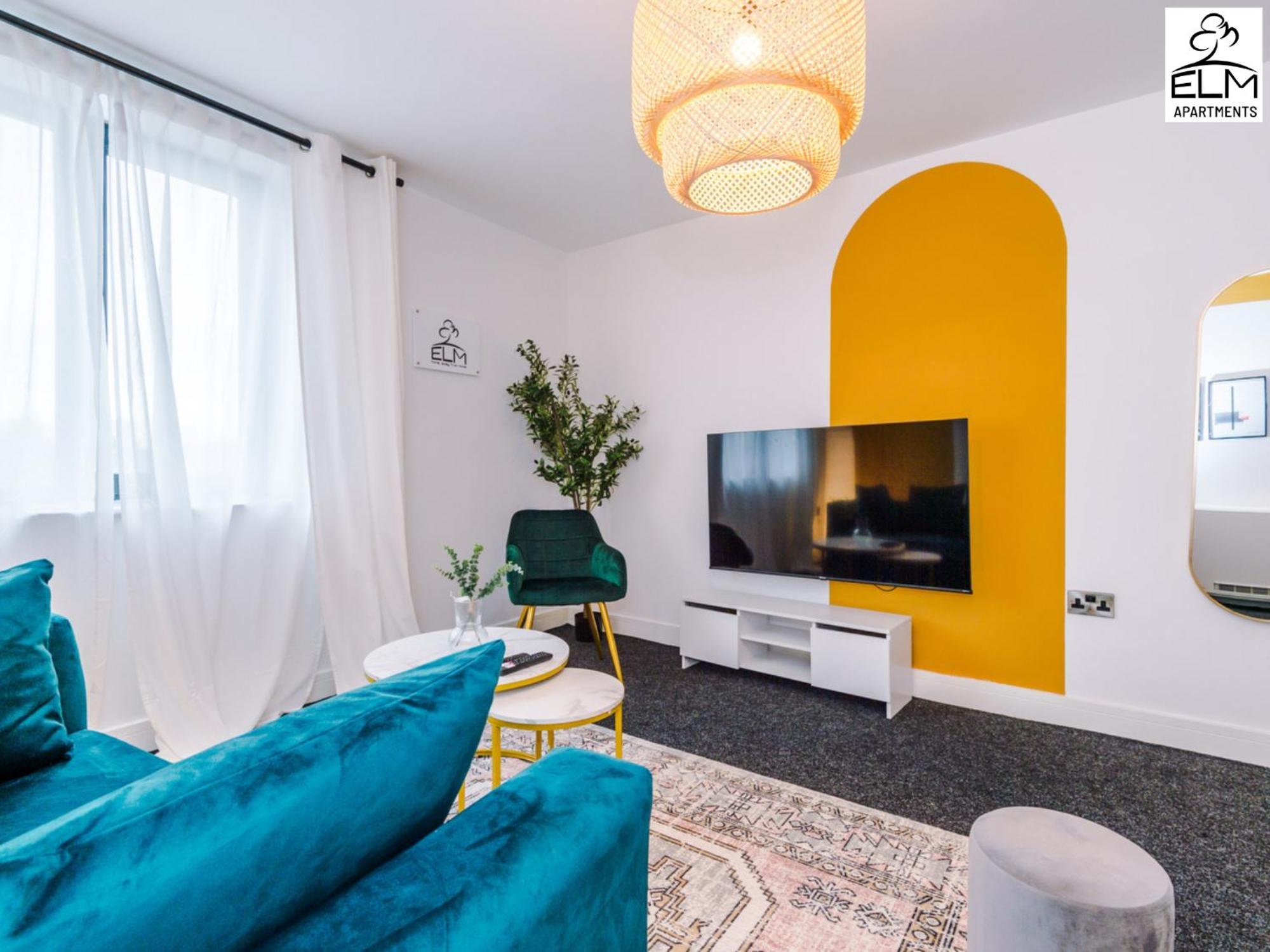 Elm Aparthotel , Collection Of Apartments Available Near Media City , Free Parking Манчестер Екстер'єр фото