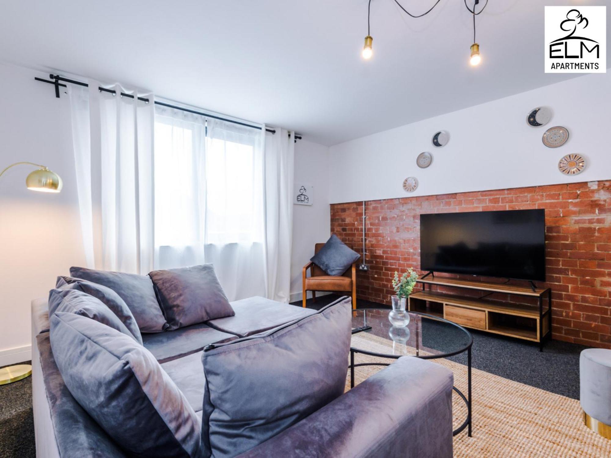 Elm Aparthotel , Collection Of Apartments Available Near Media City , Free Parking Манчестер Екстер'єр фото