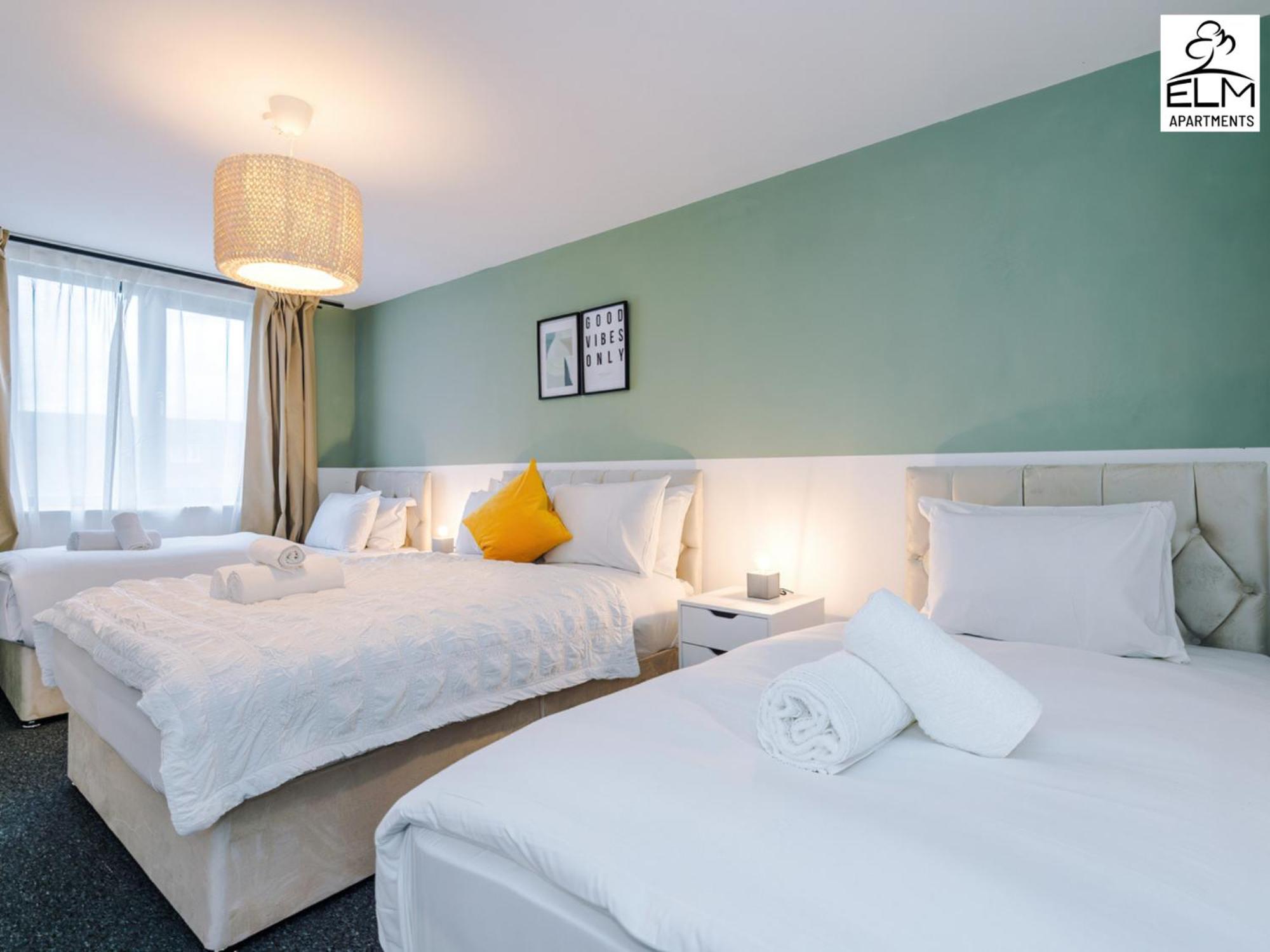Elm Aparthotel , Collection Of Apartments Available Near Media City , Free Parking Манчестер Екстер'єр фото