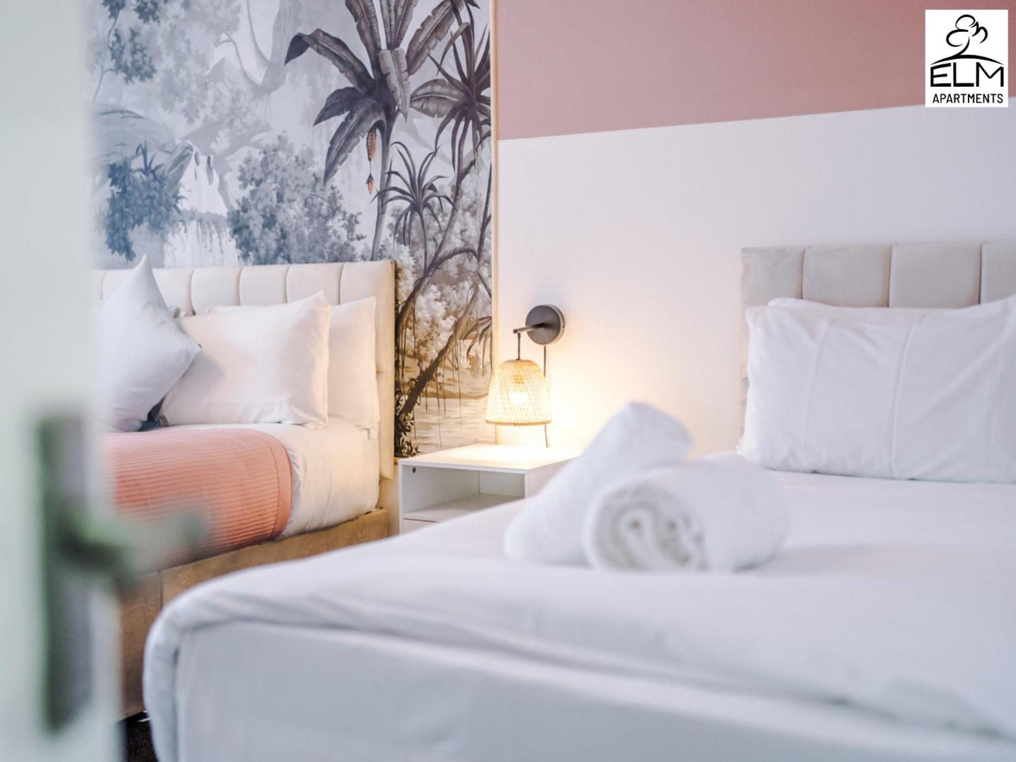Elm Aparthotel , Collection Of Apartments Available Near Media City , Free Parking Манчестер Екстер'єр фото