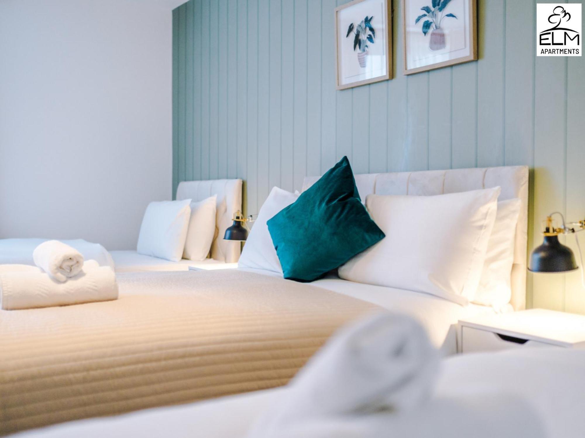 Elm Aparthotel , Collection Of Apartments Available Near Media City , Free Parking Манчестер Екстер'єр фото