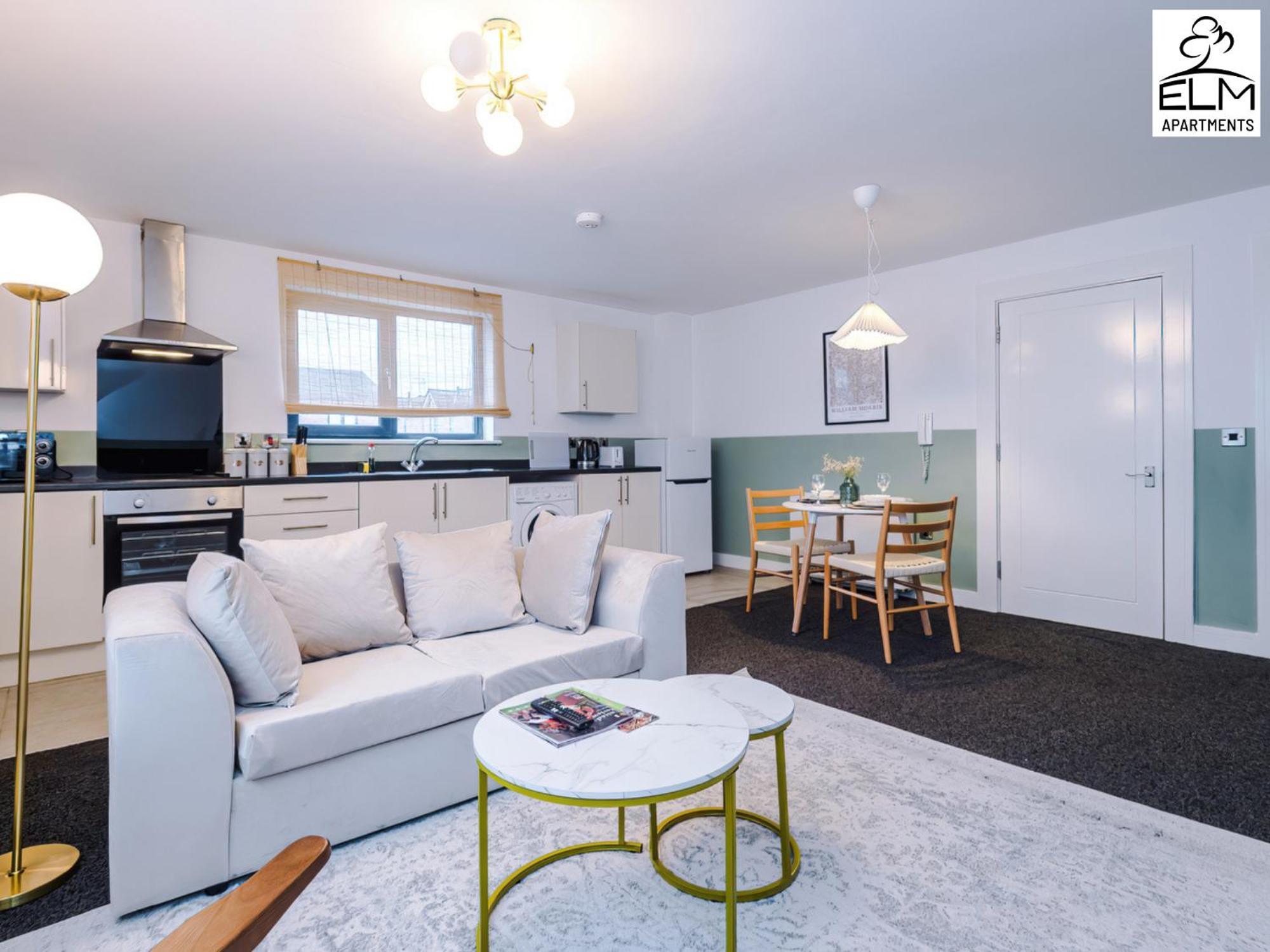 Elm Aparthotel , Collection Of Apartments Available Near Media City , Free Parking Манчестер Екстер'єр фото